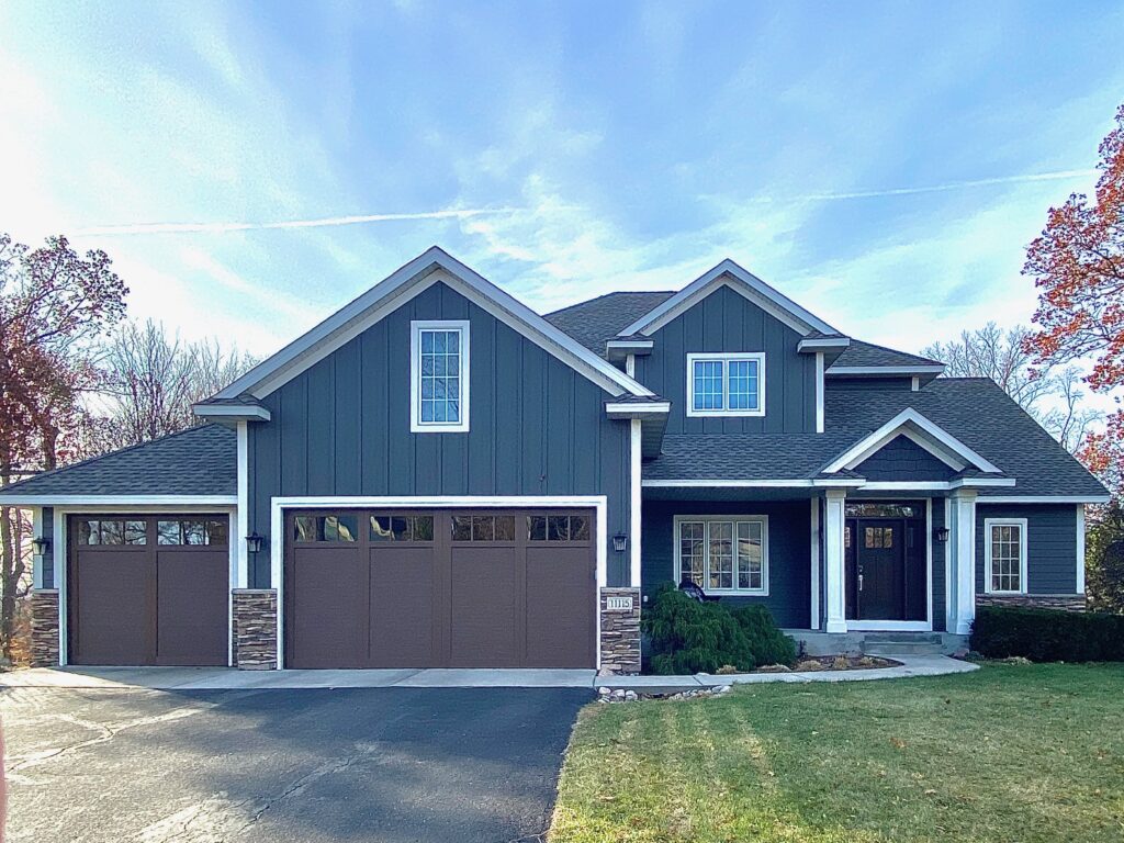 After picture of a complete Brooklyn Park siding replacement project.