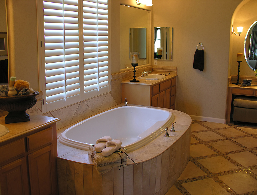 Maple Grove Remodeling: Interior modern bathroom